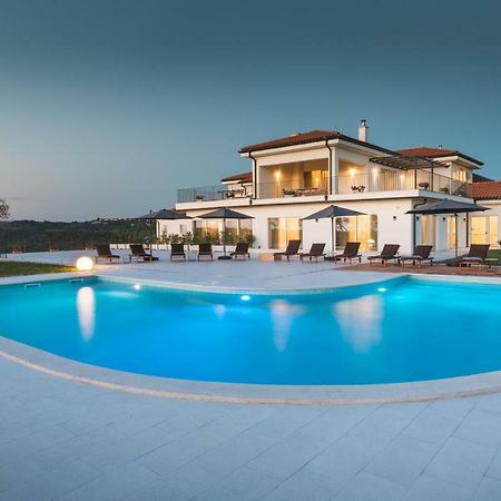 Wine Residence Cattunar 브르토니글라 외부 사진