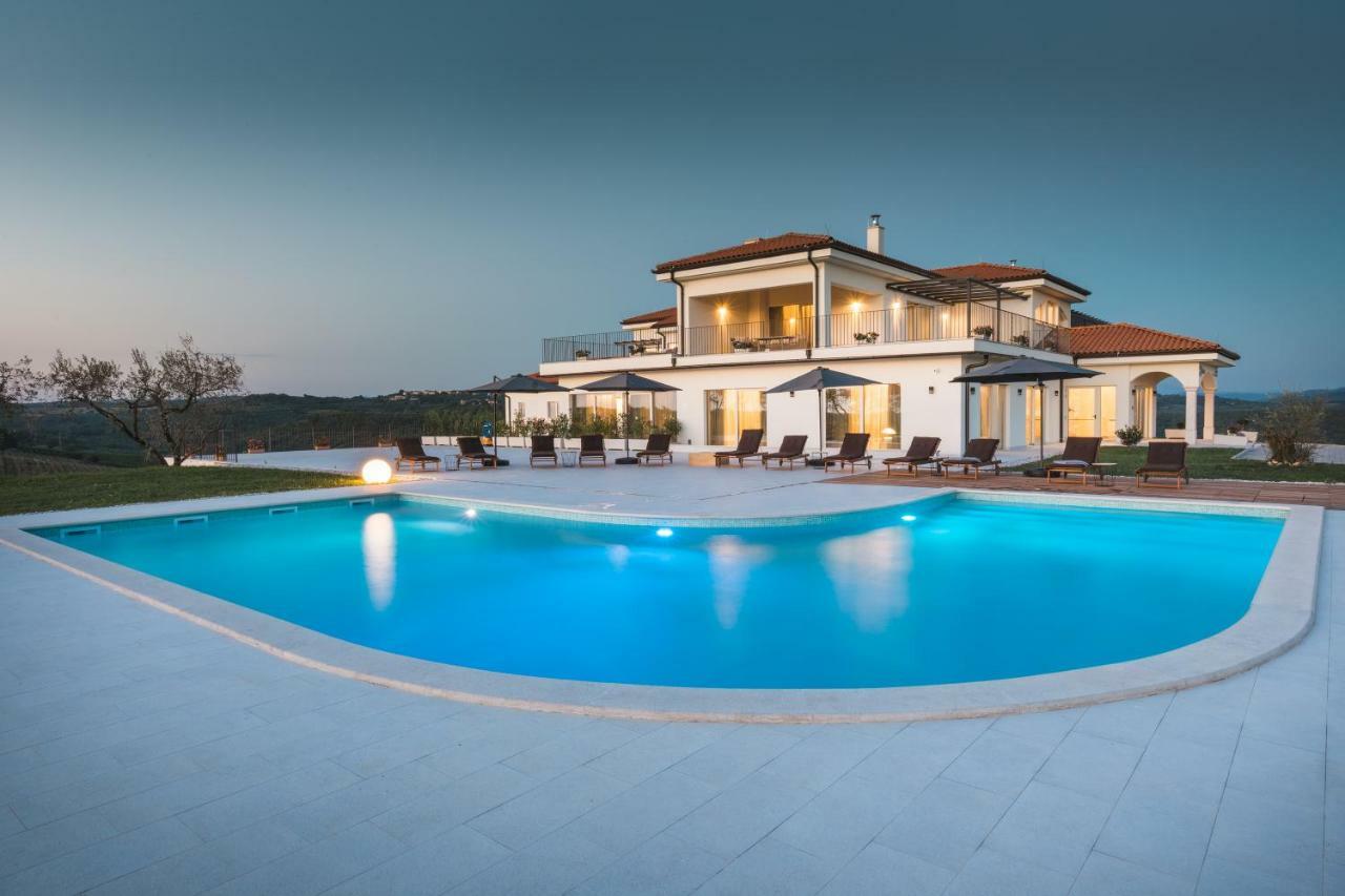 Wine Residence Cattunar 브르토니글라 외부 사진